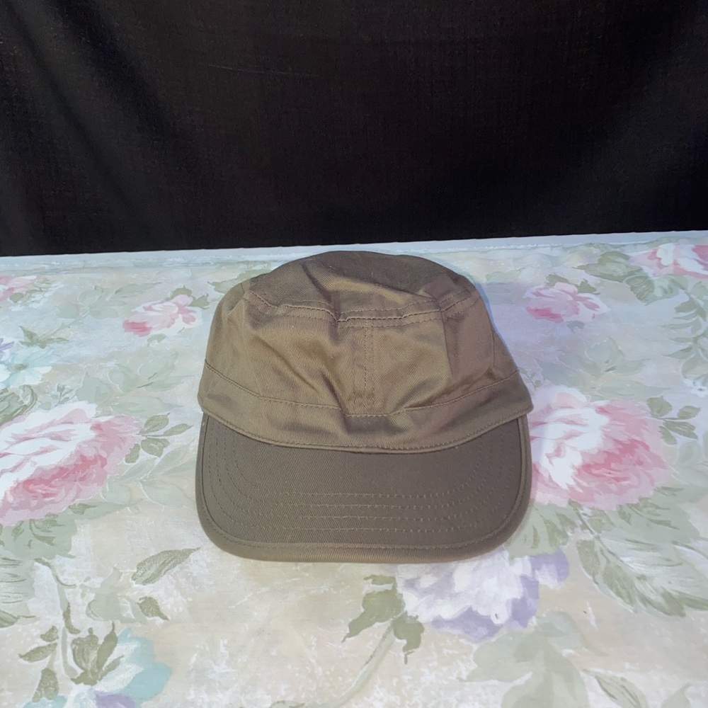Hat - Picture 2 of 3